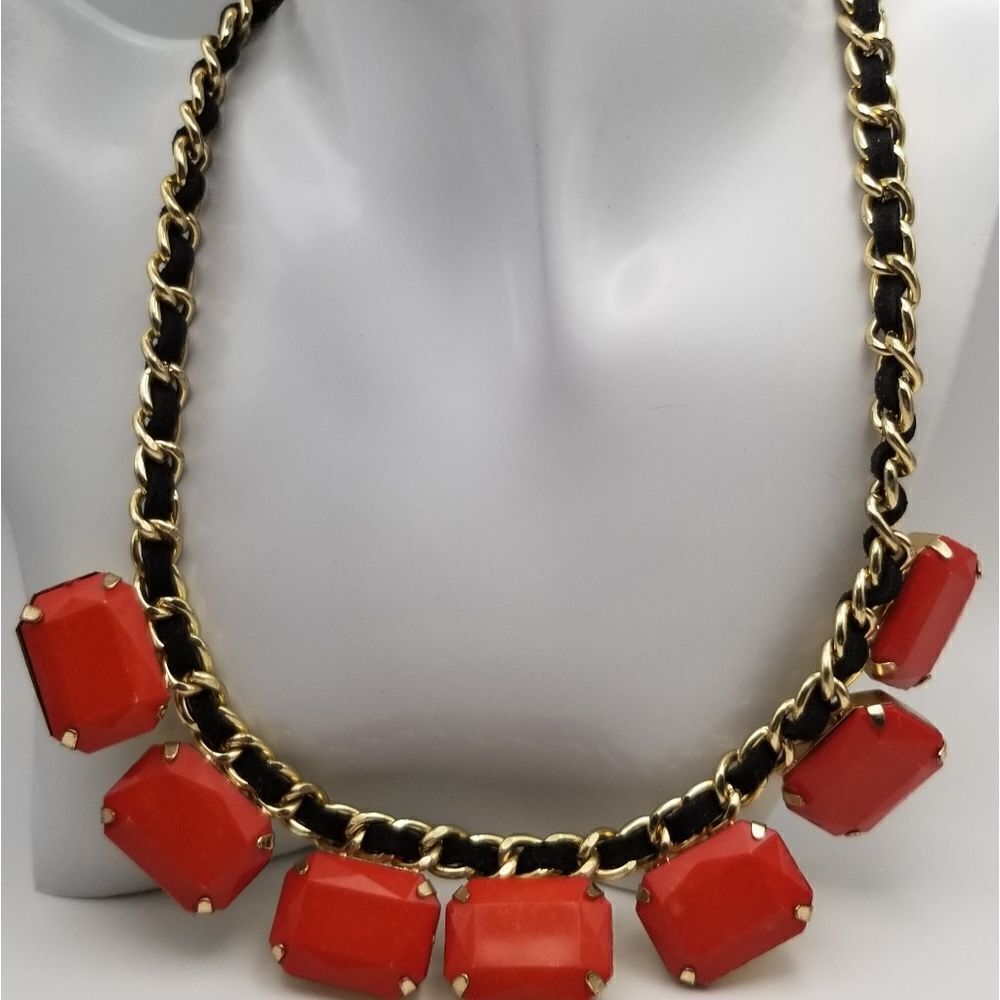 Lavish turkish gem necklace make a statement! N221